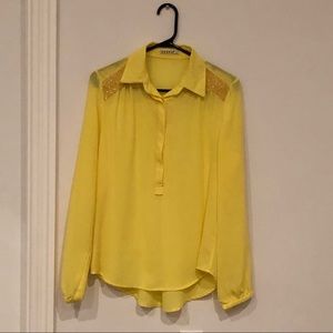 Yellow high Low top